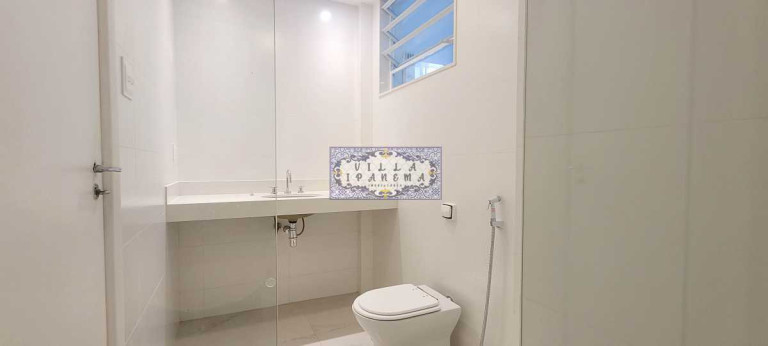 Imagem Apartamento com 3 Quartos à Venda, 110 m² em Copacabana - Rio De Janeiro Imagem Apartamento com 3 Quartos à Venda, 110 m² em Copacabana - Rio De Janeiro