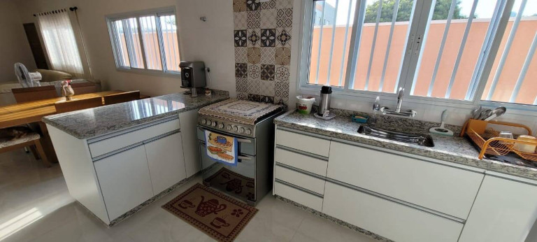 Imagem Casa com 3 Quartos à Venda, 225 m² em Jardim Do Lago - Atibaia Imagem Casa com 3 Quartos à Venda, 225 m² em Jardim Do Lago - Atibaia