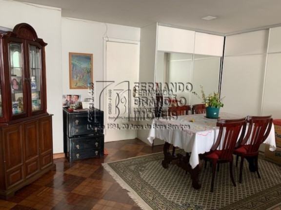 Imagem Imóvel com 4 Quartos à Venda, 244 m² em Copacabana - Rio De Janeiro Imagem Imóvel com 4 Quartos à Venda, 244 m² em Copacabana - Rio De Janeiro