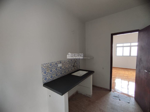 Imagem Casa com 3 Quartos para Alugar, 243 m² em Nossa Senhora Da Abadia - Uberaba Imagem Casa com 3 Quartos para Alugar, 243 m² em Nossa Senhora Da Abadia - Uberaba