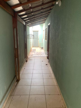 Imagem Casa com 2 Quartos à Venda, 385 m² em Residencial Morumbi - Uberaba Imagem Casa com 2 Quartos à Venda, 385 m² em Residencial Morumbi - Uberaba
