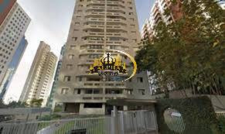 Apartamento com 4 Quartos para Alugar, 127 m² em Alphaville Empresarial - Barueri
