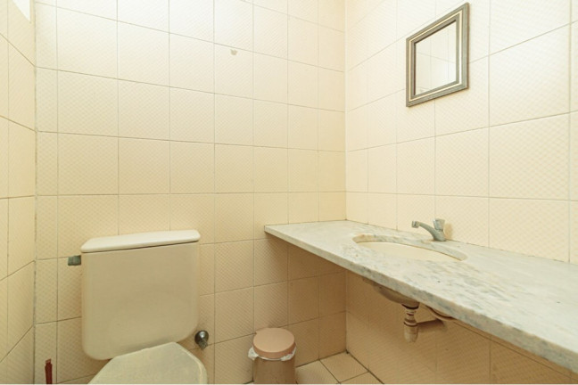 Imagem Sala Comercial à Venda, 37 m² em Petrópolis - Porto Alegre Imagem Sala Comercial à Venda, 37 m² em Petrópolis - Porto Alegre