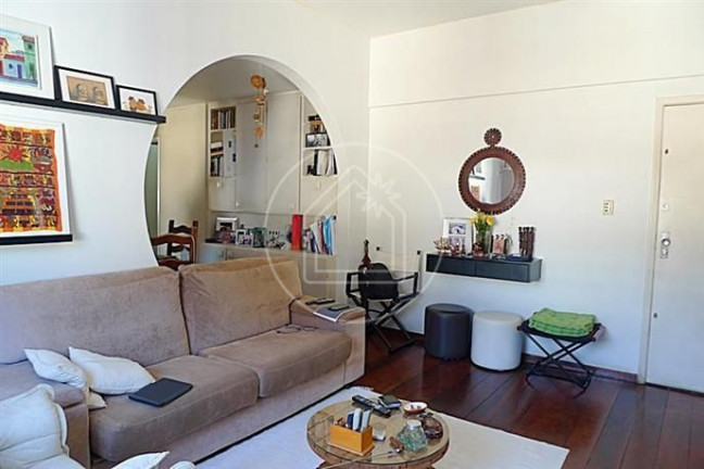Apartamento com 3 Quartos à Venda, 84 m² em Laranjeiras - Rio De Janeiro