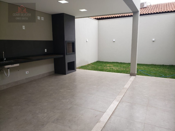 Imagem Casa com 3 Quartos à Venda, 210 m² em Jardim Jacyra - Americana Imagem Casa com 3 Quartos à Venda, 210 m² em Jardim Jacyra - Americana