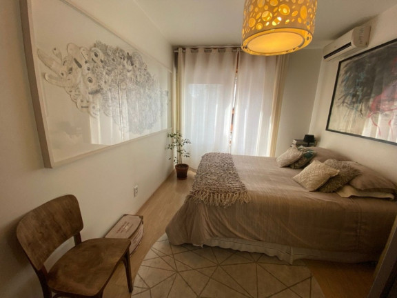 Imagem Imóvel com 2 Quartos à Venda, 77 m² em Higienópolis - Porto Alegre Imagem Imóvel com 2 Quartos à Venda, 77 m² em Higienópolis - Porto Alegre