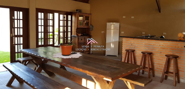 Imagem Sobrado com 4 Quartos à Venda, 320 m² em Centro - Cabreúva Imagem Sobrado com 4 Quartos à Venda, 320 m² em Centro - Cabreúva