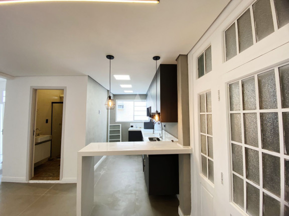 Imagem Apartamento com 2 Quartos à Venda, 80 m² em Gonzaga - Santos Imagem Apartamento com 2 Quartos à Venda, 80 m² em Gonzaga - Santos