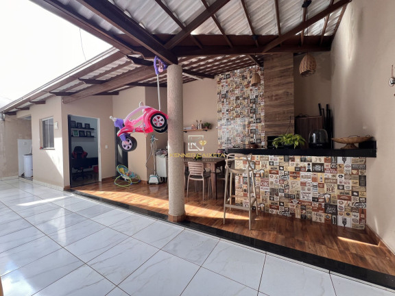 Imagem Casa com 3 Quartos à Venda, 202 m² em Afonso Queiroz - Patos De Minas Imagem Casa com 3 Quartos à Venda, 202 m² em Afonso Queiroz - Patos De Minas
