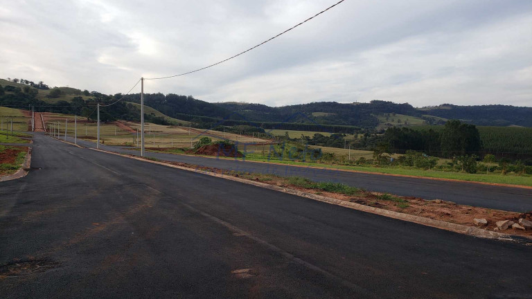 Imagem Terreno à Venda, 420 m² em Residencial Cuscoville - Analândia Imagem Terreno à Venda, 420 m² em Residencial Cuscoville - Analândia