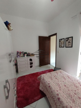 Imagem Casa com 4 Quartos à Venda, em Vila Dos Comerciários Ii - Lorena Imagem Casa com 4 Quartos à Venda, em Vila Dos Comerciários Ii - Lorena