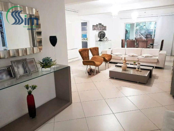 Imagem Casa com 3 Quartos à Venda, 270 m² em Coaçu - Eusébio Imagem Casa com 3 Quartos à Venda, 270 m² em Coaçu - Eusébio