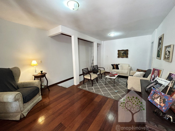 Imagem Casa com 4 Quartos à Venda, 259 m² em Agronômica - Florianópolis Imagem Casa com 4 Quartos à Venda, 259 m² em Agronômica - Florianópolis