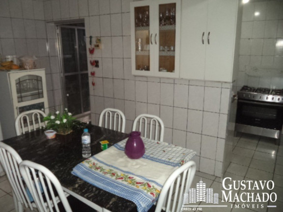 Imagem Casa com 3 Quartos à Venda, 102 m² em Vila Santa Cecília - Volta Redonda Imagem Casa com 3 Quartos à Venda, 102 m² em Vila Santa Cecília - Volta Redonda