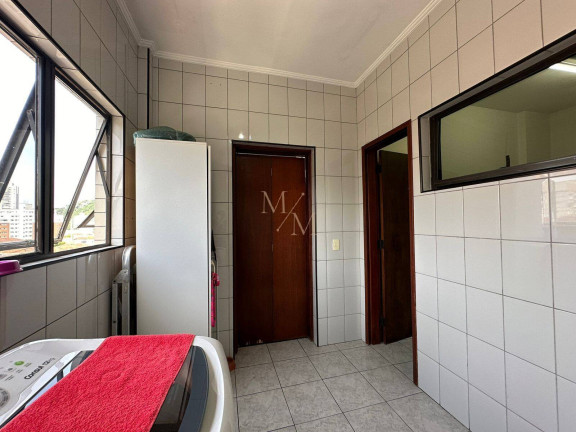 Imagem Apartamento com 3 Quartos à Venda, 140 m² em Campo Grande - Santos