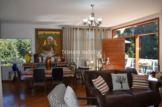 Imagem Casa com 3 Quartos à Venda, 164 m² em Região De Capivari - Campos Do Jordão Imagem Casa com 3 Quartos à Venda, 164 m² em Região De Capivari - Campos Do Jordão