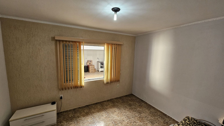 Imagem Casa com 2 Quartos à Venda, 140 m² em Vila Barcelona - Sorocaba Imagem Casa com 2 Quartos à Venda, 140 m² em Vila Barcelona - Sorocaba