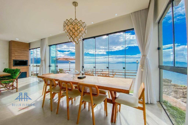Imagem Casa com 5 Quartos à Venda, 500 m² em Jardim Janaina - Biguaçu Imagem Casa com 5 Quartos à Venda, 500 m² em Jardim Janaina - Biguaçu