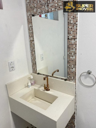 Imagem Casa com 3 Quartos à Venda, 360 m² em Laranjal - Pelotas