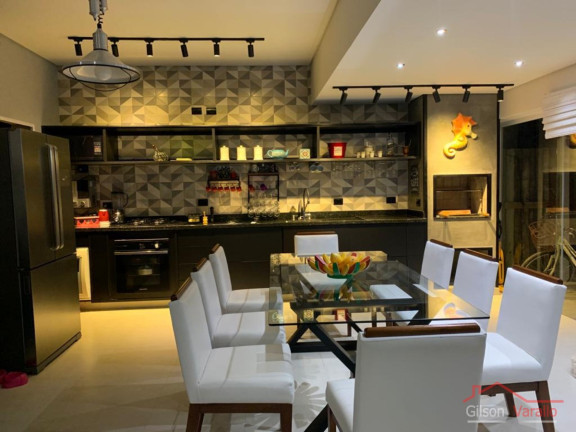 Imagem Casa com 5 Quartos à Venda, 143 m² em Lázaro - Ubatuba Imagem Casa com 5 Quartos à Venda, 143 m² em Lázaro - Ubatuba