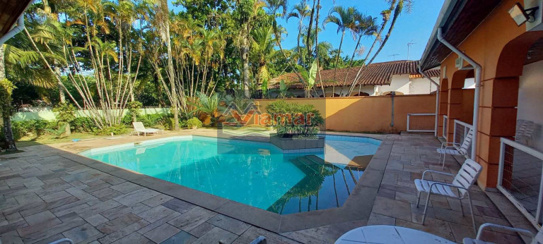 Imagem Casa com 5 Quartos à Venda, 361 m² em Jardim Virgínia - Guarujá Imagem Casa com 5 Quartos à Venda, 361 m² em Jardim Virgínia - Guarujá