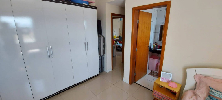 Imagem Sobrado com 3 Quartos à Venda, 300 m² em Piracangaguá - Taubaté Imagem Sobrado com 3 Quartos à Venda, 300 m² em Piracangaguá - Taubaté