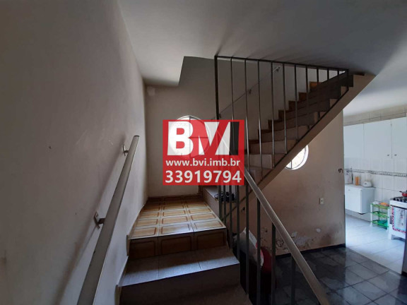Imagem Casa com 4 Quartos à Venda, 120 m² em Ramos - Rio De Janeiro