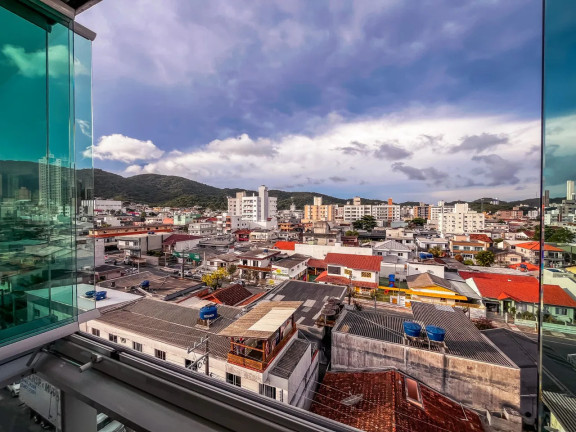 Imagem Apartamento com 2 Quartos à Venda, 69 m² em Nações - Balneário Camboriú
