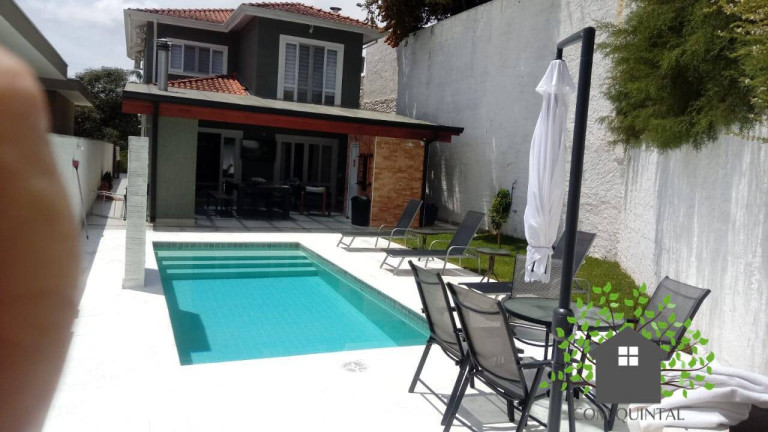 Casa com 3 Quartos à Venda, 221 m² em Vila Diva - Carapicuíba