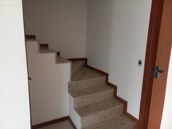 Casa com 3 Quartos à Venda, 375 m² em Serra Grande - Niterói