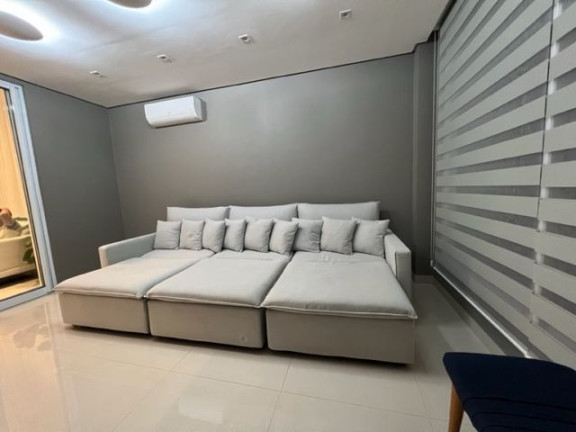 Imagem Sobrado com 3 Quartos à Venda, 268 m² em Residencial Goiânia Golfe Clube - Goiânia Imagem Sobrado com 3 Quartos à Venda, 268 m² em Residencial Goiânia Golfe Clube - Goiânia