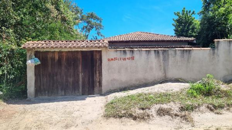 Imagem Casa com 2 Quartos à Venda, 360 m² em Jd Interlagos - Marica Imagem Casa com 2 Quartos à Venda, 360 m² em Jd Interlagos - Marica