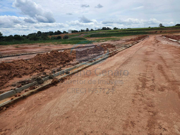 Imagem Terreno à Venda, 187 m² em Buru - Salto Imagem Terreno à Venda, 187 m² em Buru - Salto