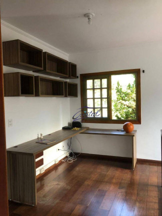 Imagem Casa com 5 Quartos à Venda ou Locação, 380 m² em Granja Viana - Cotia Imagem Casa com 5 Quartos à Venda ou Locação, 380 m² em Granja Viana - Cotia