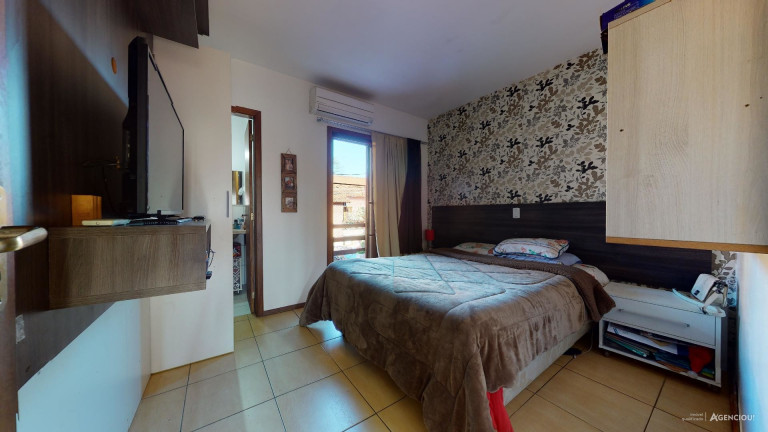 Imagem Casa com 3 Quartos à Venda, 150 m² em Cavalhada - Porto Alegre Imagem Casa com 3 Quartos à Venda, 150 m² em Cavalhada - Porto Alegre