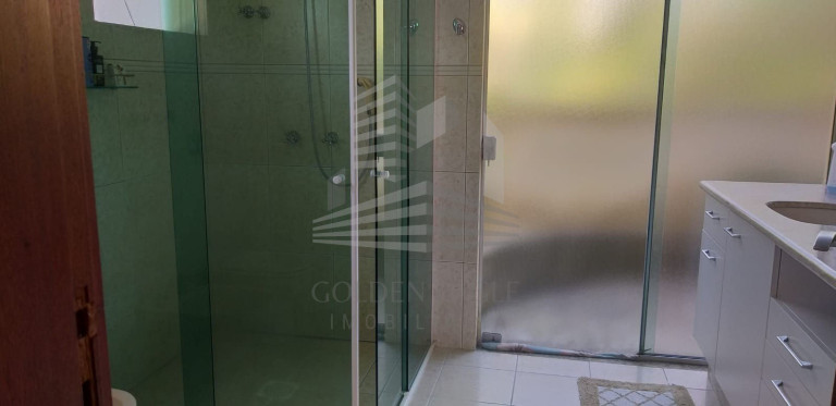 Imagem Casa com 4 Quartos à Venda, 351 m² em Praia Taquaras - Balneário Camboriú Imagem Casa com 4 Quartos à Venda, 351 m² em Praia Taquaras - Balneário Camboriú