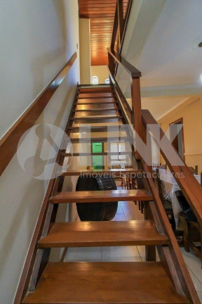 Imagem Casa com 5 Quartos à Venda, 192 m² em Passo Da Areia - Porto Alegre Imagem Casa com 5 Quartos à Venda, 192 m² em Passo Da Areia - Porto Alegre