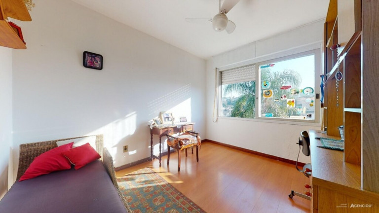 Imagem Imóvel com 2 Quartos à Venda, 78 m² em Cristal - Porto Alegre Imagem Imóvel com 2 Quartos à Venda, 78 m² em Cristal - Porto Alegre