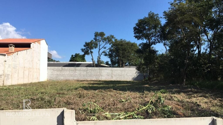Terreno à Venda, 720 m² em Jardim Dos Pinheiros - Atibaia