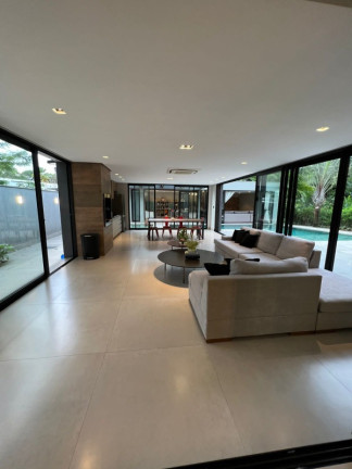 Imagem Casa com 4 Quartos à Venda, 500 m² em Ponta Negra - Manaus Imagem Casa com 4 Quartos à Venda, 500 m² em Ponta Negra - Manaus