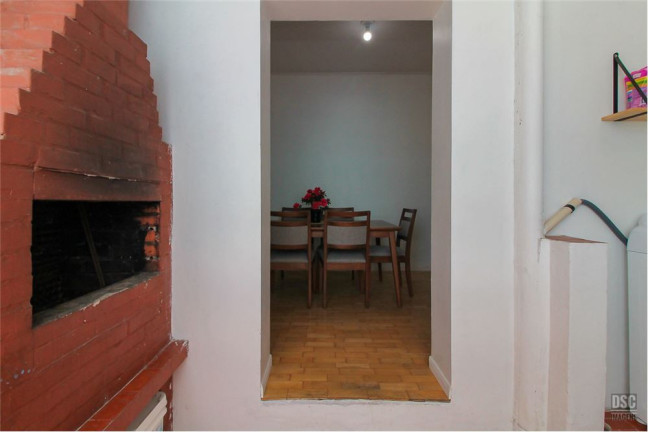 Imagem Imóvel com 2 Quartos à Venda, em Jardim Botânico - Porto Alegre Imagem Imóvel com 2 Quartos à Venda, em Jardim Botânico - Porto Alegre