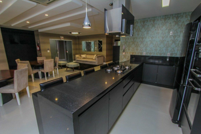 Imagem Apartamento com 4 Quartos à Venda, 226 m² em Não Informado - Não Informado