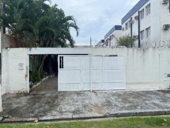 Imagem Casa com 3 Quartos à Venda, 165 m² em Jardim Virgínia - Guaruja - Guarujá Imagem Casa com 3 Quartos à Venda, 165 m² em Jardim Virgínia - Guaruja - Guarujá
