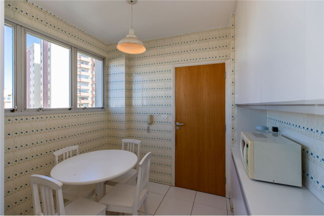 Imagem Imóvel com 4 Quartos à Venda,  em Paraisópolis - São Paulo