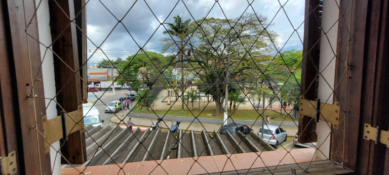 Imagem Imóvel com 2 Quartos à Venda, 236 m² em Centro - Itapevi Imagem Imóvel com 2 Quartos à Venda, 236 m² em Centro - Itapevi