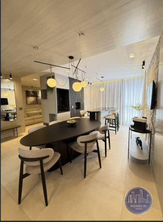 Imagem Apartamento com 3 Quartos para Alugar, 122 m² em Centro - Balneário Camboriú Imagem Apartamento com 3 Quartos para Alugar, 122 m² em Centro - Balneário Camboriú