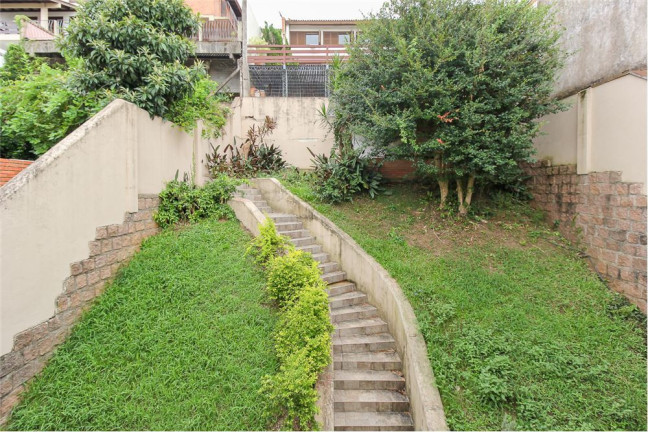 Imagem Casa com 3 Quartos à Venda, 252 m² em Boa Vista - Porto Alegre Imagem Casa com 3 Quartos à Venda, 252 m² em Boa Vista - Porto Alegre