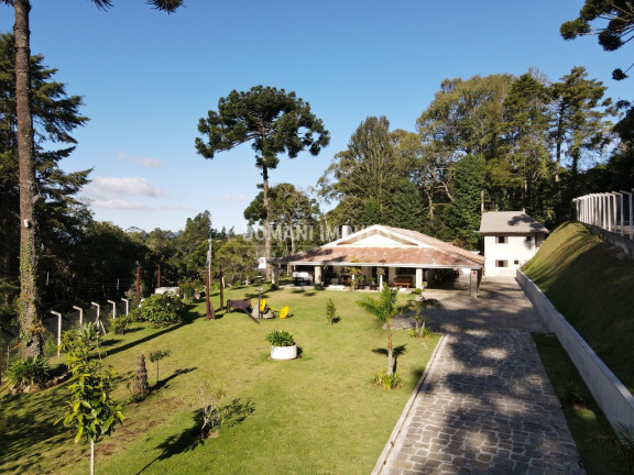 Imagem Casa com 4 Quartos à Venda, 269 m² em Região De Capivari - Campos Do Jordão Imagem Casa com 4 Quartos à Venda, 269 m² em Região De Capivari - Campos Do Jordão