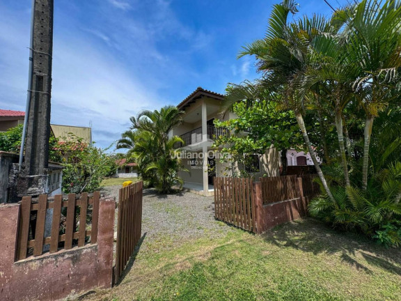 Imagem Sobrado com 3 Quartos à Venda, 96 m² em Barra Do Sai - Itapoá Imagem Sobrado com 3 Quartos à Venda, 96 m² em Barra Do Sai - Itapoá