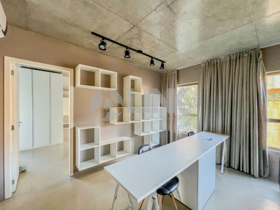 Imagem Apartamento com 1 Quarto à Venda, 69 m² em Petrópolis - Porto Alegre Imagem Apartamento com 1 Quarto à Venda, 69 m² em Petrópolis - Porto Alegre